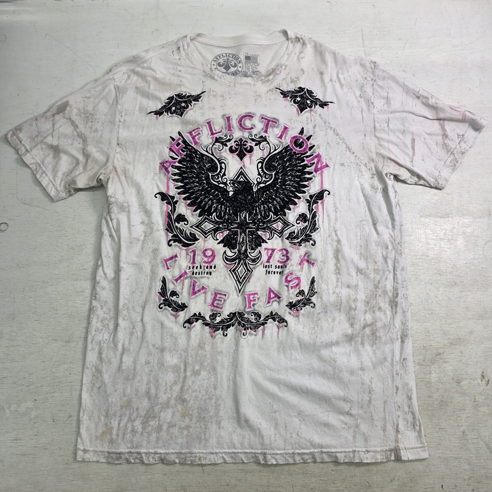 Affliction Live Fast 1973 Eagle Cross Pink Foil Graphic T-Shirt White Mens 3XL
